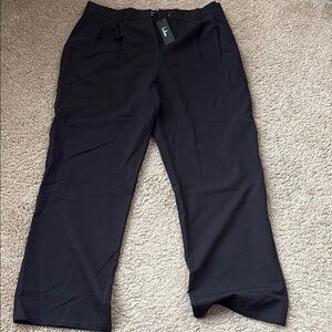 Lulus Black pleated Pants
